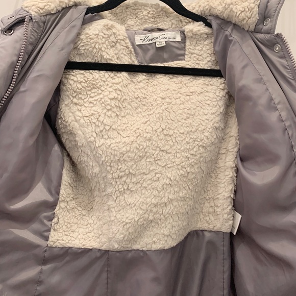 Kenneth Cole Puffer Coat - Picture 7 of 8